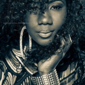 Naomi Achu - Suga